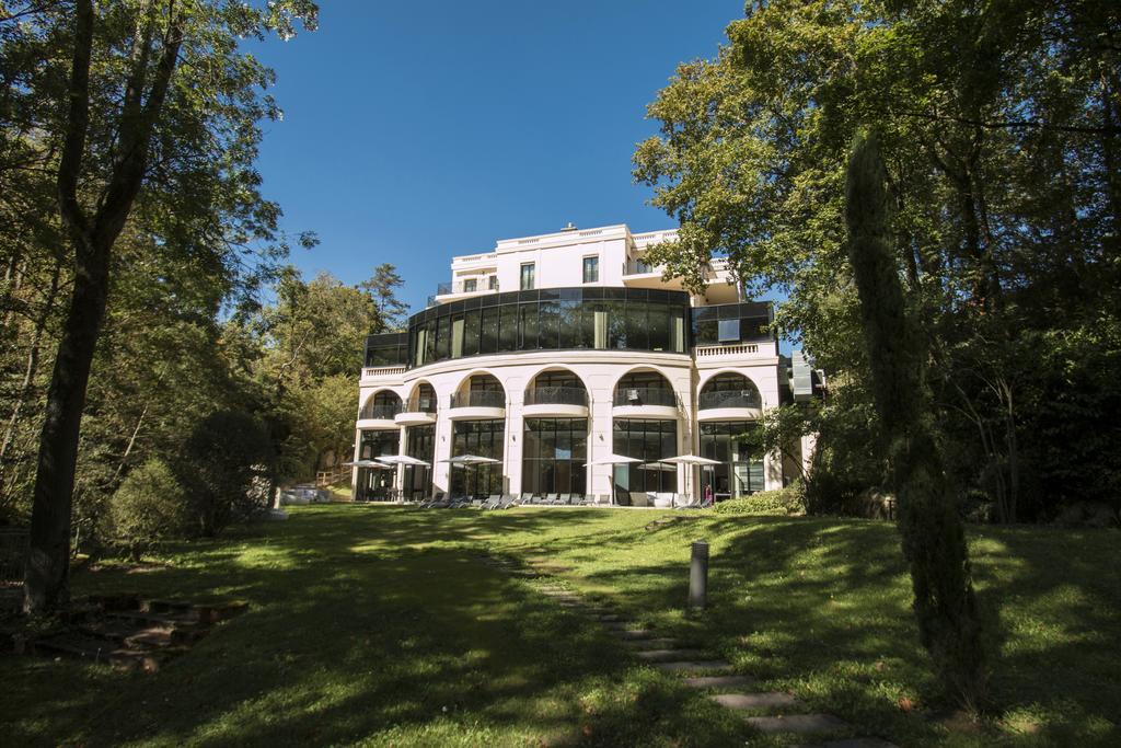 Hotel & Spa Le Pavillon Charbonnieres-les-Bains Exterior photo